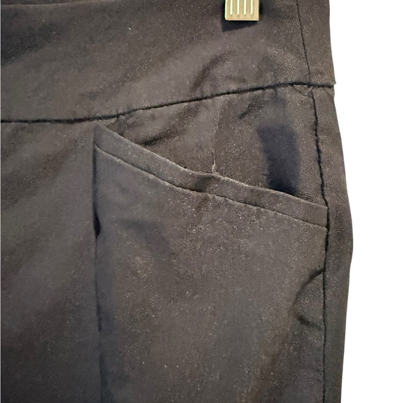 Chico’s So Slimming Pants Size 1 (8/10) Short Black Ankle Trousers - Picture 3 of 4